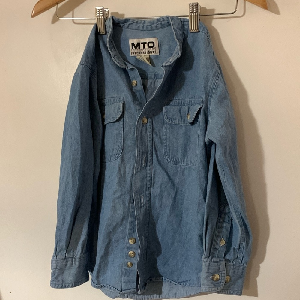Nice Girls L/S Button down denim shirt 👕